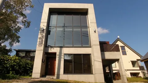 Ise exterior